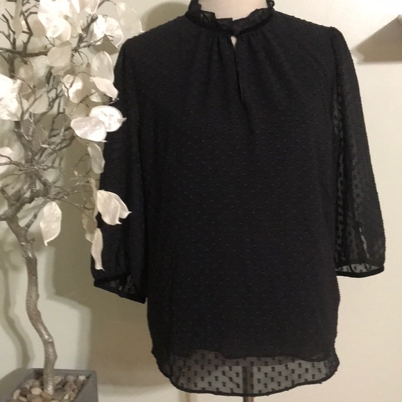 Ann Taylor Tops - ANN TAYLOR BLOUSE